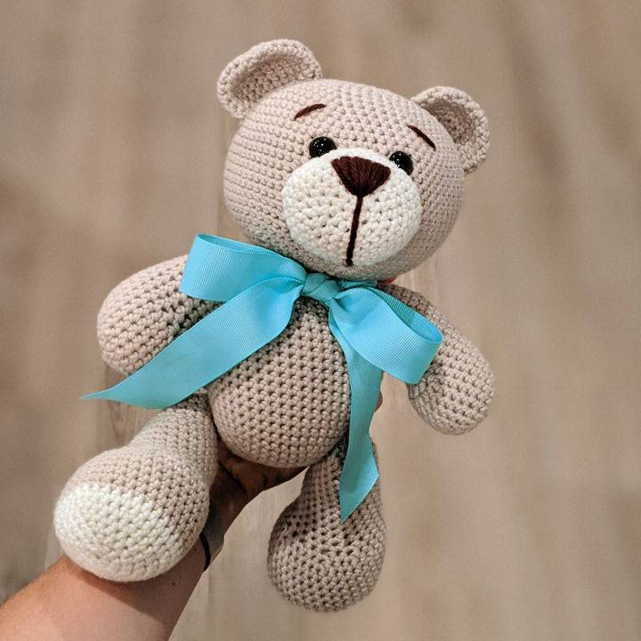 Classic Crochet Teddy Bear Pattern