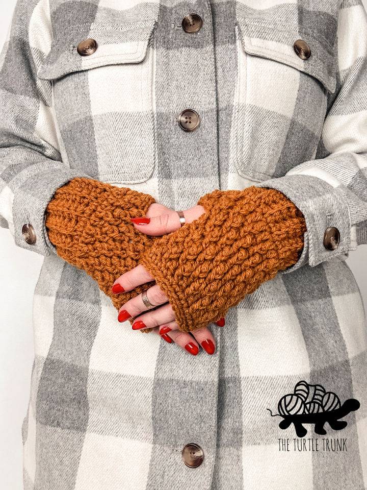 Crochet Country Cottage Fingerless Gloves Pattern