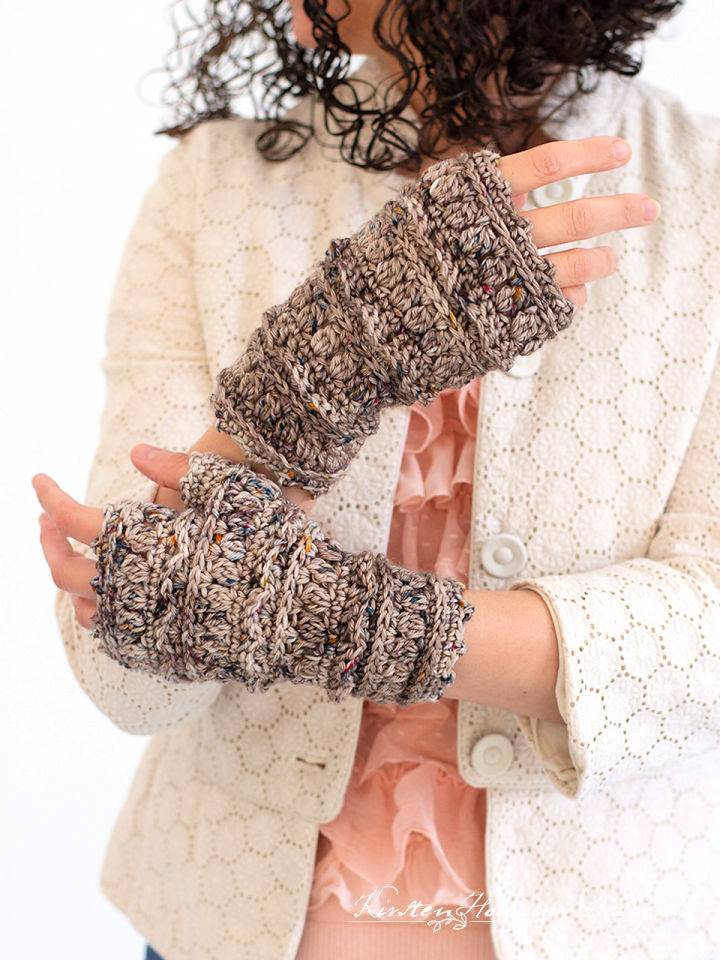 Crochet Layer Cake Lace Fingerless Gloves Pattern