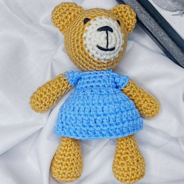 Crochet Missy Teddy Bear Amigurumi Pattern