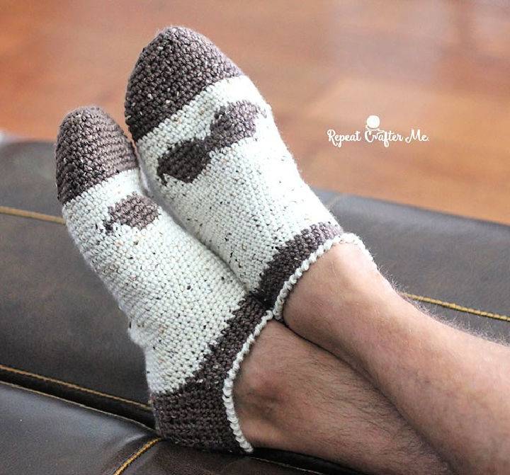 Crochet Mustache Slipper Socks for Men Pattern