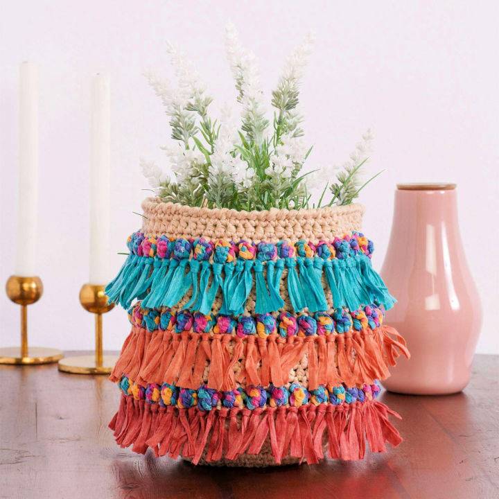 Crochet on the Fringe Basket Pattern