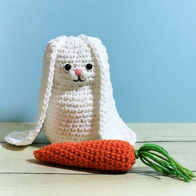 Crocheting a Bunny and Carrot Free Pattern