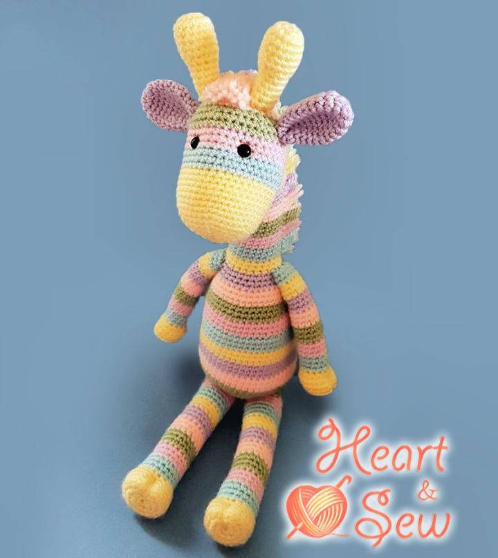 Cute Crochet Julies Giraffe Amigurumi Pattern