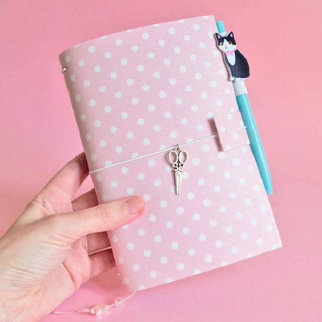 Cute DIY Traveler’s Notebook Cover