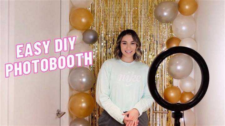 DIY Photo Booth for the Best Party