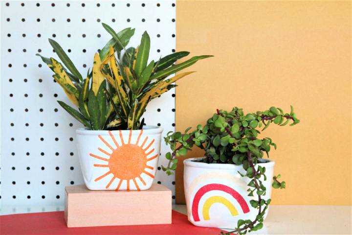 How to Create a Sand Art Planter