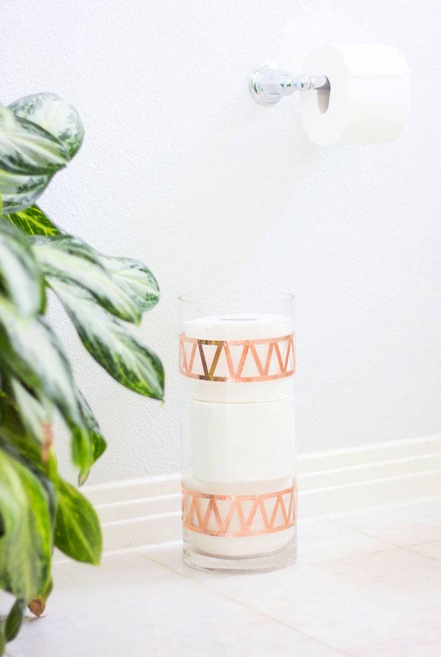 DIY Toilet Paper Storage Using a Glass Vase