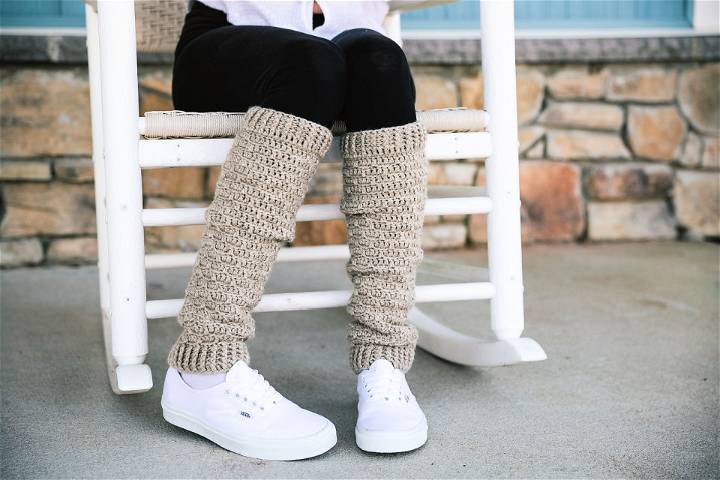 Easiest Slouchy Leg Warmers to Crochet