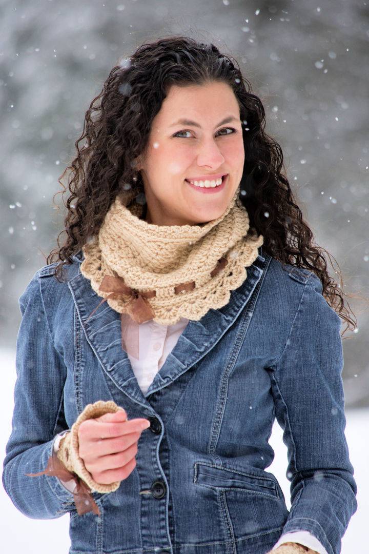 Easy Crochet Ribbons and Grace Neck Warmer Pattern