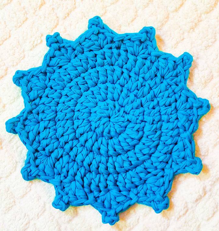 Easy Crochet T-Shirt Yarn Trivet Potholder Pattern
