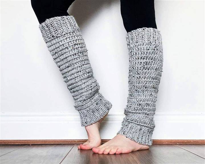 Easy Crochet Willow Leg Warmers Pattern
