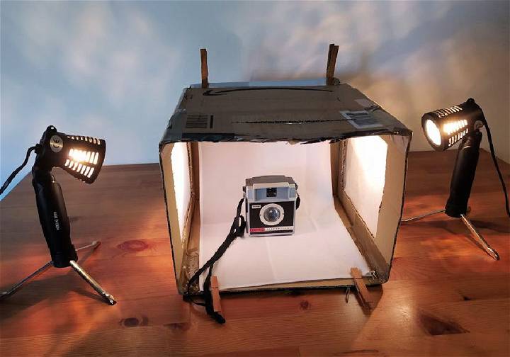 Easy DIY Photo Light Box