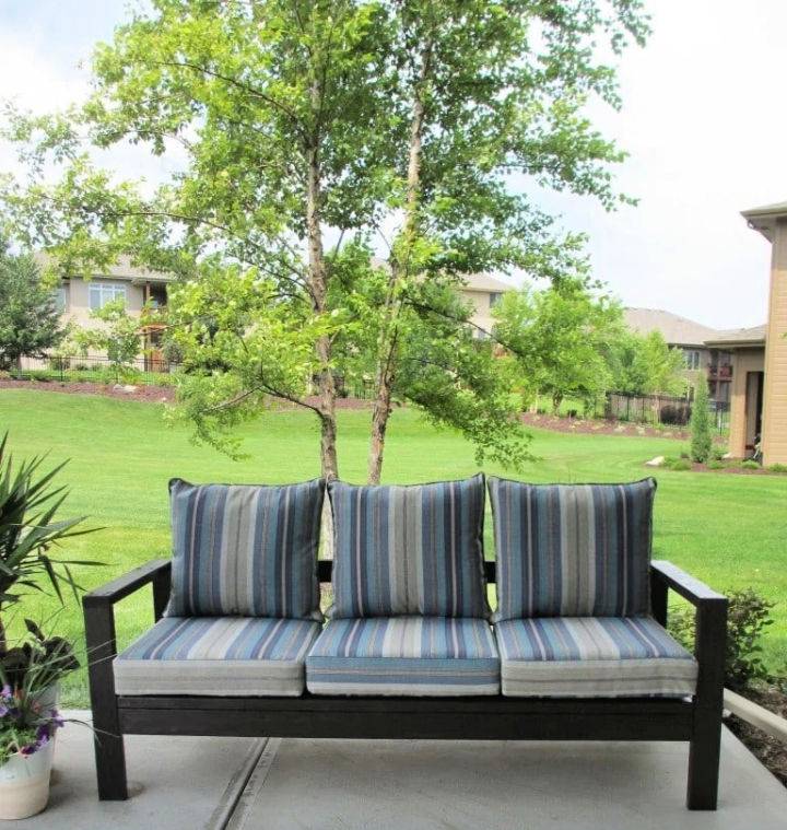 Easy Outdoor Couch