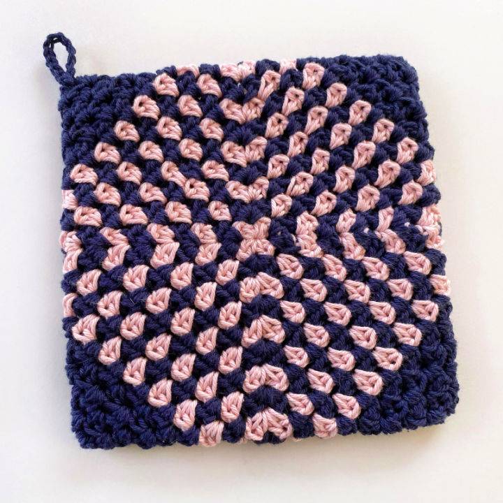 Gorgeous Crochet Diamond Granny Potholder Pattern