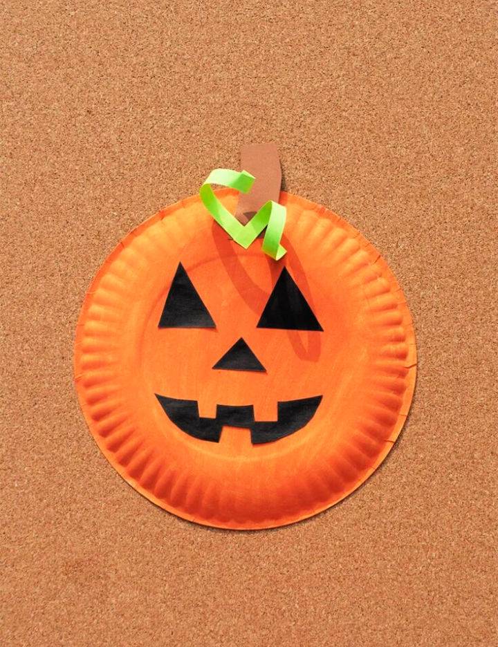 Halloween Paper Plate Pumpkin Craft