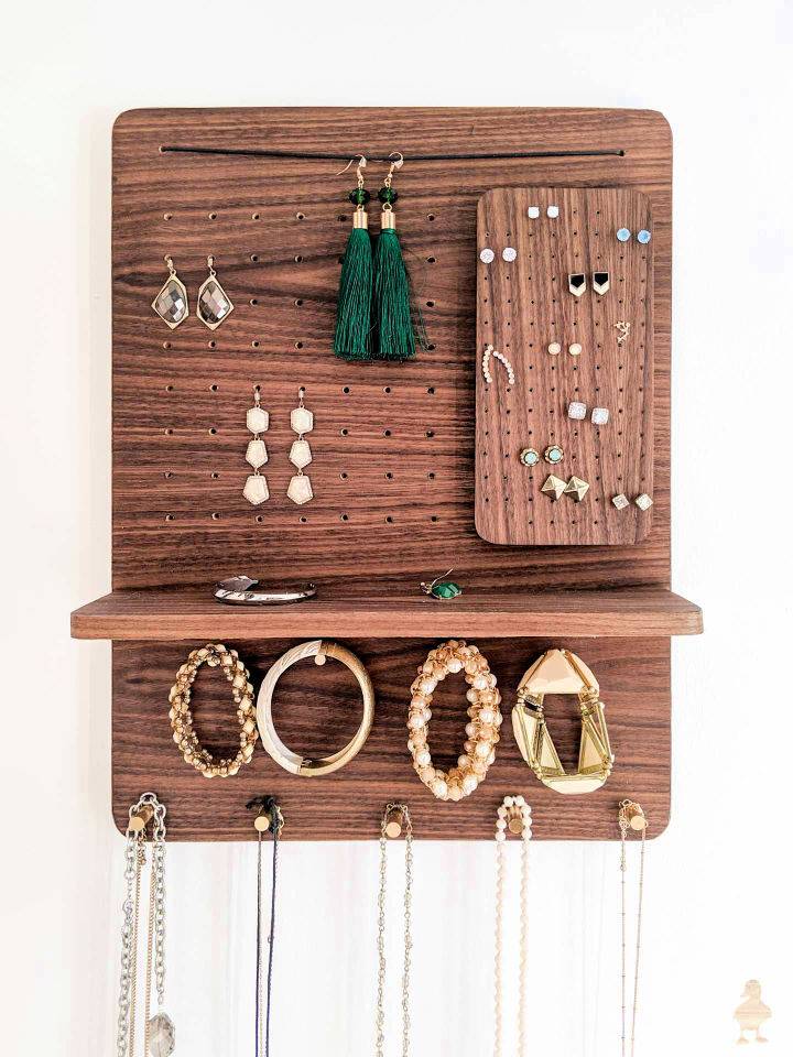 How to Build a Jewelry Organizer