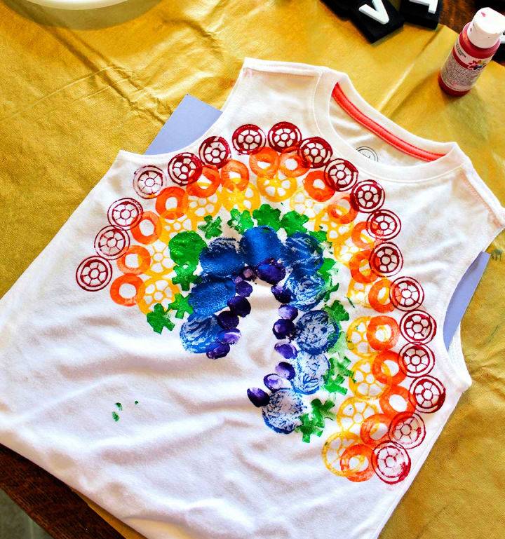 How to Create a Rainbow T-Shirt