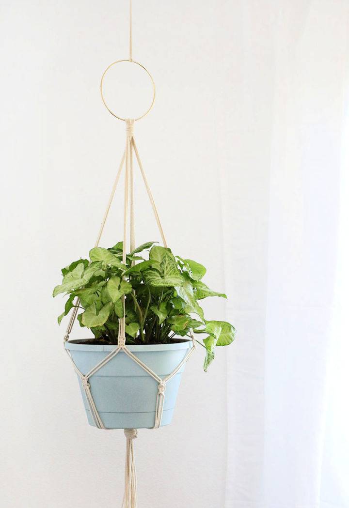 How to Make Your Own Macrame Plant Hanger