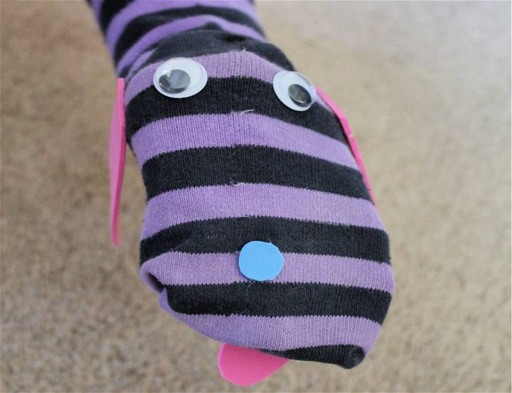 How to Make Your Own Sock Puppet