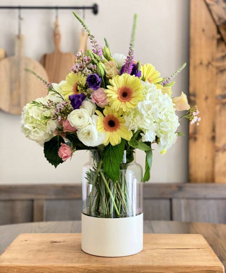 How to Make a Color Block Vase