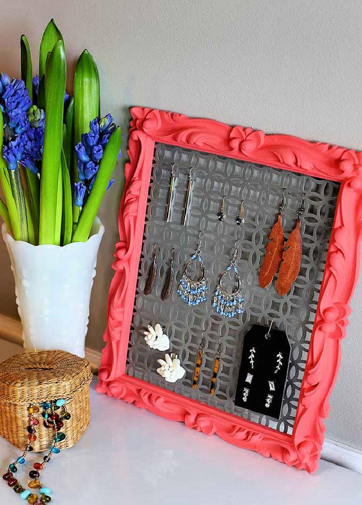 How to Make a Earring Holder