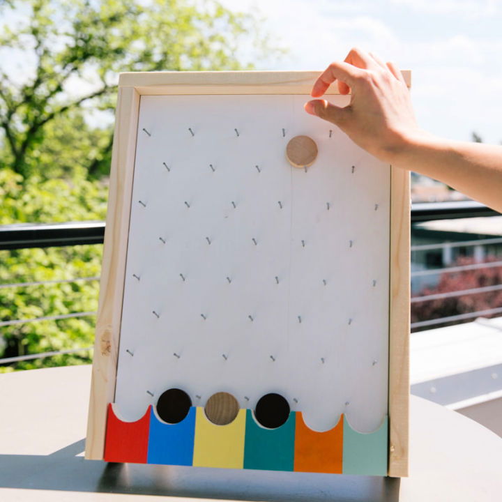 How to Make a Plinko Game Board