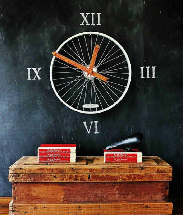 Make Your Own Bicycle Wheel Clock