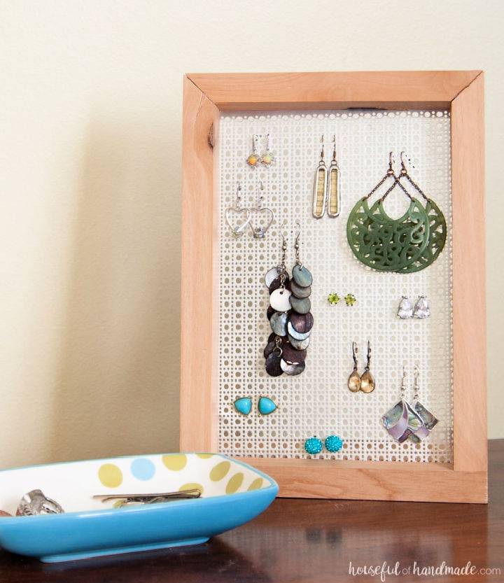 Make Your Own Earring Stand