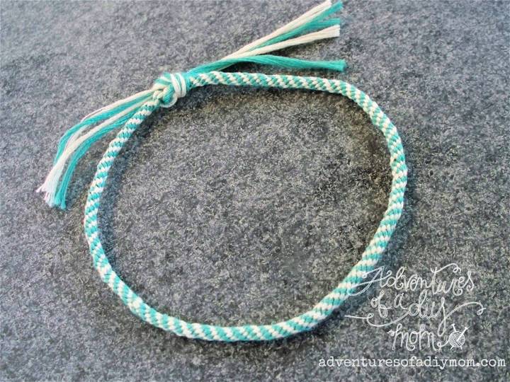 DIY Kumihimo Braided Anklet