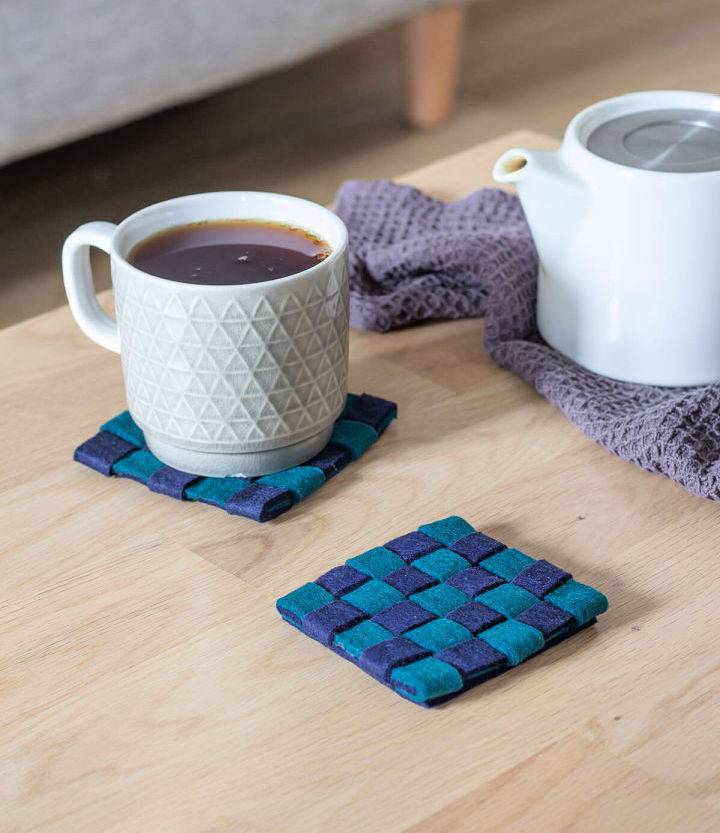 Make a Woven Felt Coasters