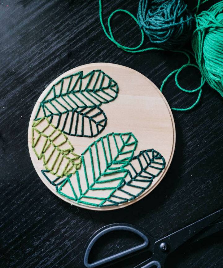 Modern Botanical Embroidery Hoop Design