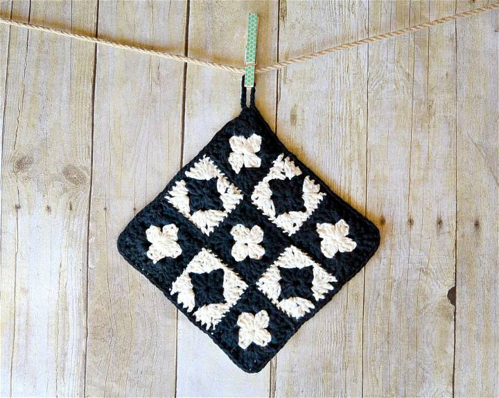 Modern Crochet Granny Square Potholder Pattern