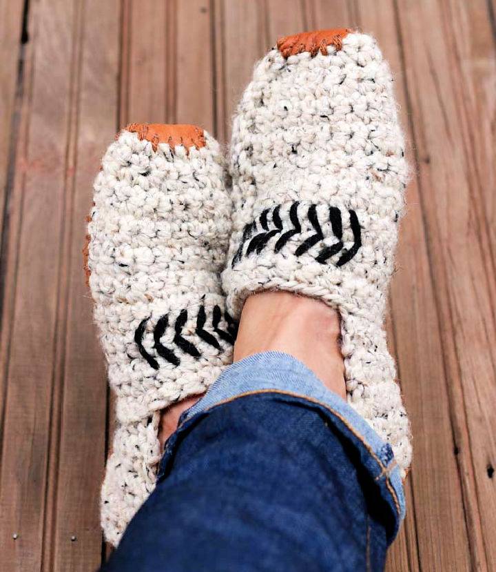 Modern Crochet Saturday Slippers Pattern