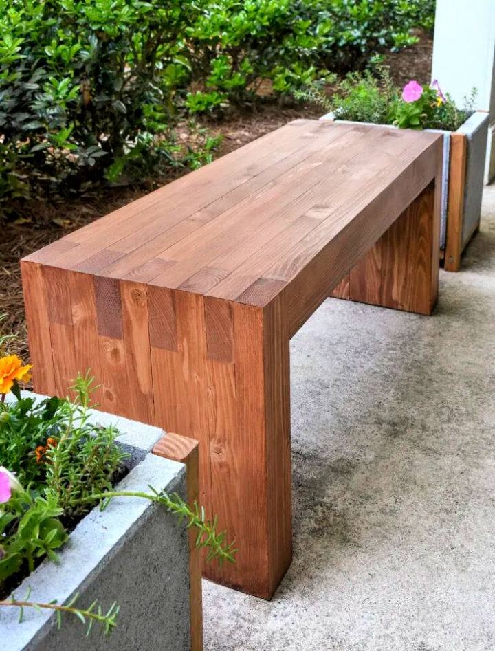 DIY Outdoor Bench Inspired by Williams Sonoma