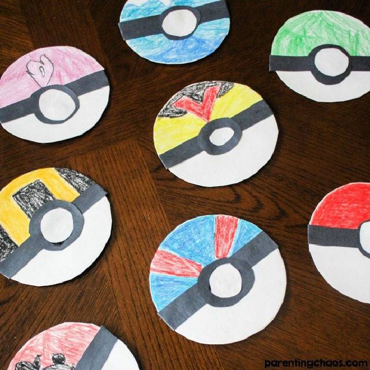 Paper Plate Poké Balls Craft for Kids