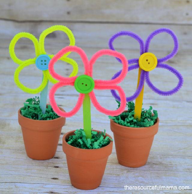Pipe Cleaner Flower Craft for Kids
