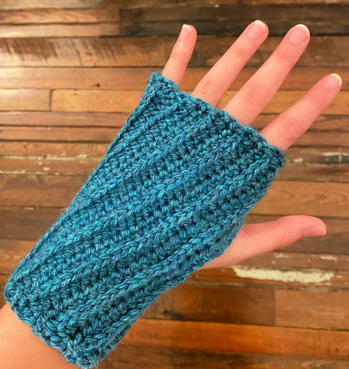 Simple Crochet Fingerless Gloves Pattern