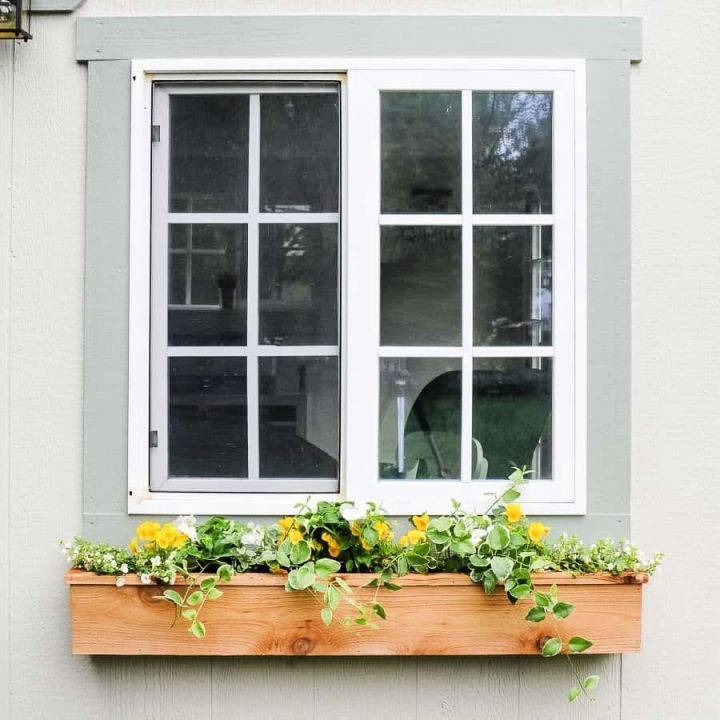 How to Make a Cedar Window Box