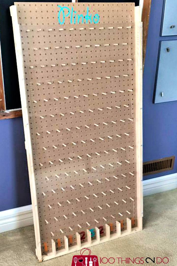 Simple DIY Wooden Plinko Board