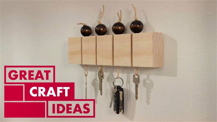 Simple and Easy Key Holder Tutorial