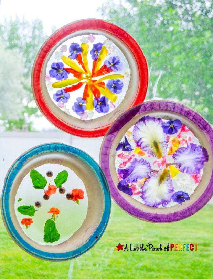 Make a Suncatcher Flower Mandala