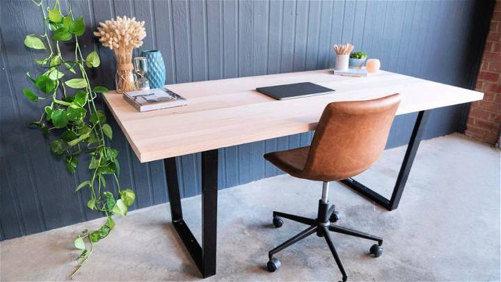 Build Your Own Wooden Desk