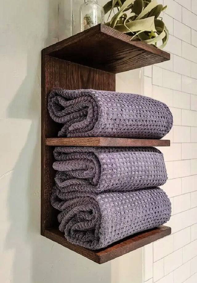 Building a Towel Rack With One Board