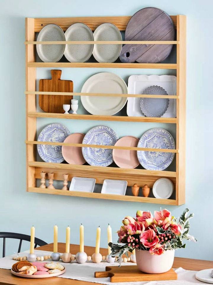 Building a Wooden Plate Rack Free Plans