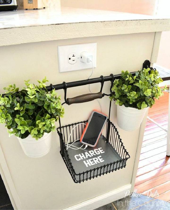 DIY Charging Station Using Ikeas Fintorp System