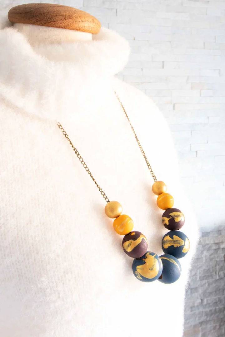 DIY Painted Wooden Bead Necklace