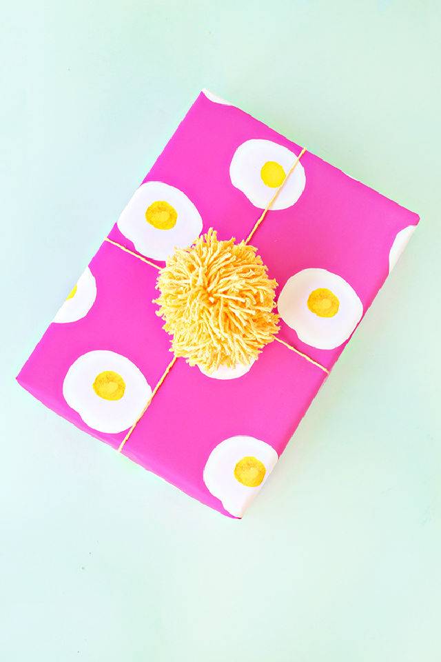 Free Printable Egg Wrapping Paper