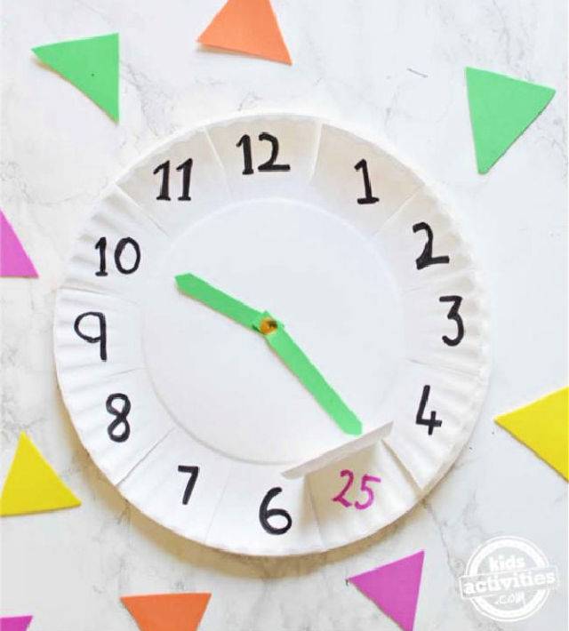 Hand Paper Plate Clock Craft for Kids