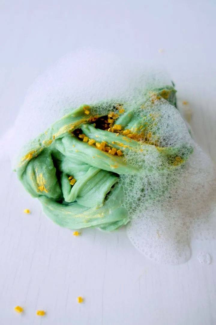 Make a Slime With Bubble Bath